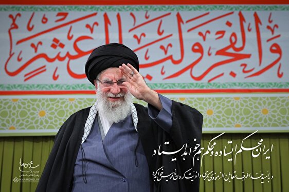 پیام رهبر انقلاب به ملت: در ۲۲ بهمن دشمن را مایوس کنید
