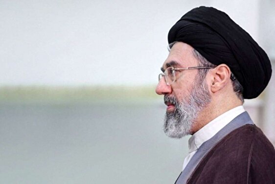 پیام رهبر انقلاب اسلامی به مناسبت روز کارگر و روز معلم