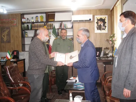 دکتر آروین:

ترویج فرهنگ ایثار و از خودگذشتگی از نیازها و ضروریات جامعه است. / باید جوانان را با اندیشه‌ها و اهداف مکتب شهید سلیمانی آشنا کرد.
