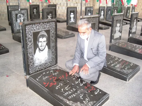 آروین:

شهدای دانشجو، پرچم عزت، بصیرت، استکبارستیزی و حق طلبی را در طول تاریخ برافراشتند.