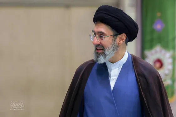 پرستاران؛ فرشته‌های رحمت و امید/ متن کامل پیام رهبر معظم انقلاب به مناسبت ولادت حضرت زینب (س) و روز پرستار