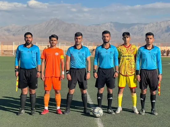 قضاوت داوران جوان استهبان در لیگ برتر فوتبال نونهالان کشور
